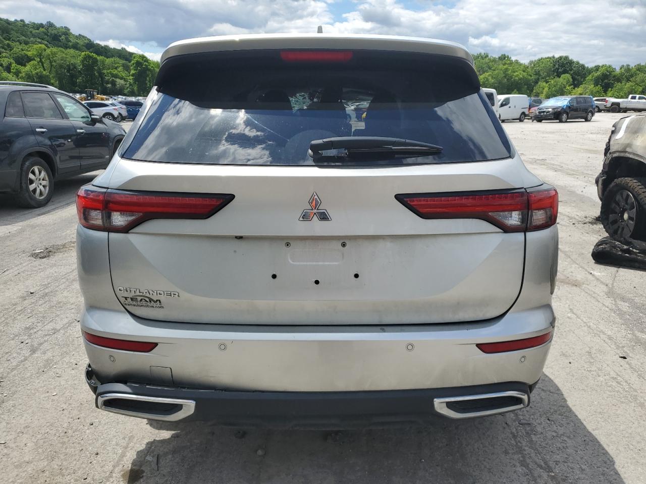 2022 MITSUBISHI OUTLANDER ES VIN:JA4J4TA82NZ033769