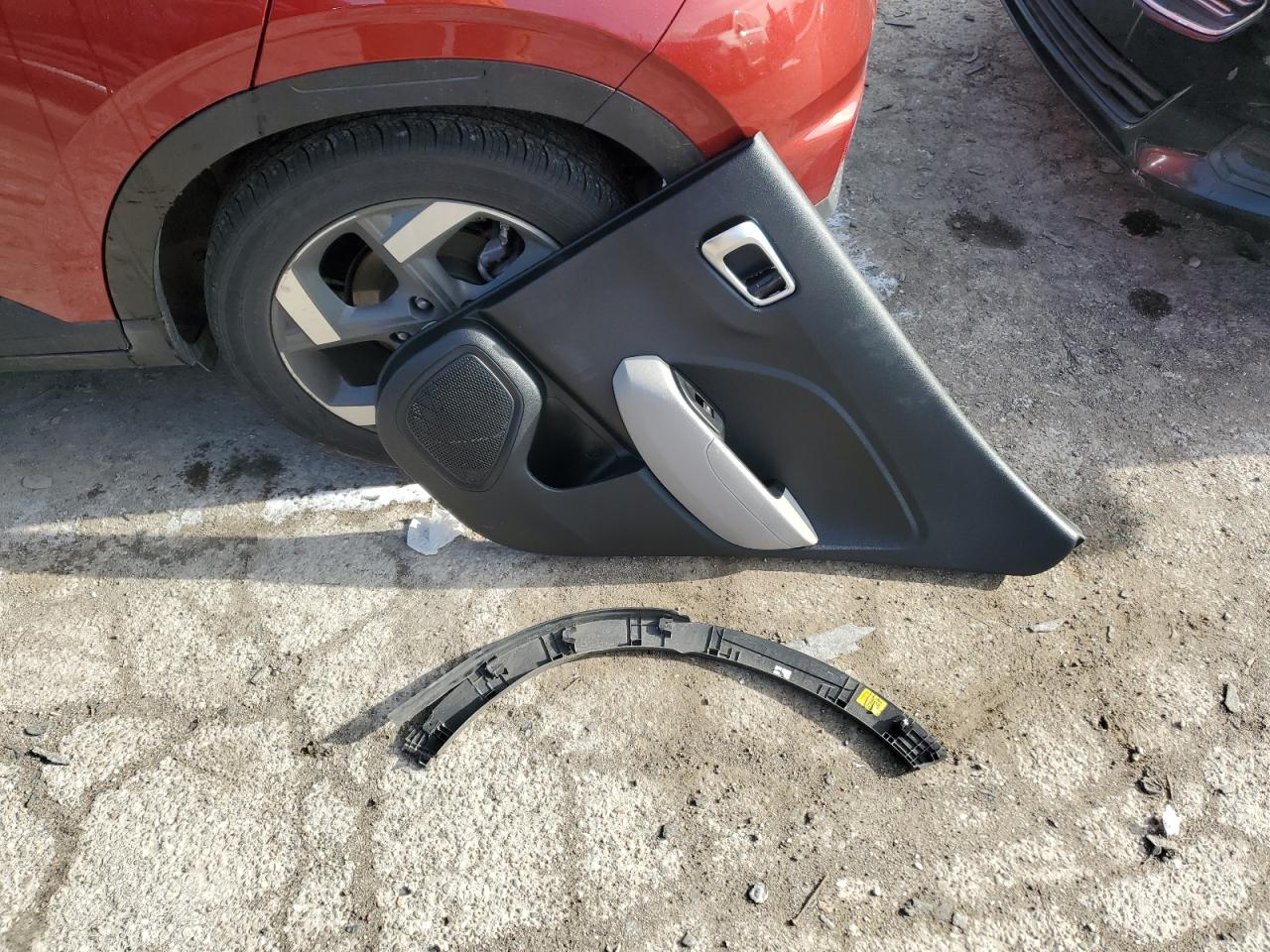 2024 HYUNDAI VENUE SEL VIN:KMHRC8A37RU331570