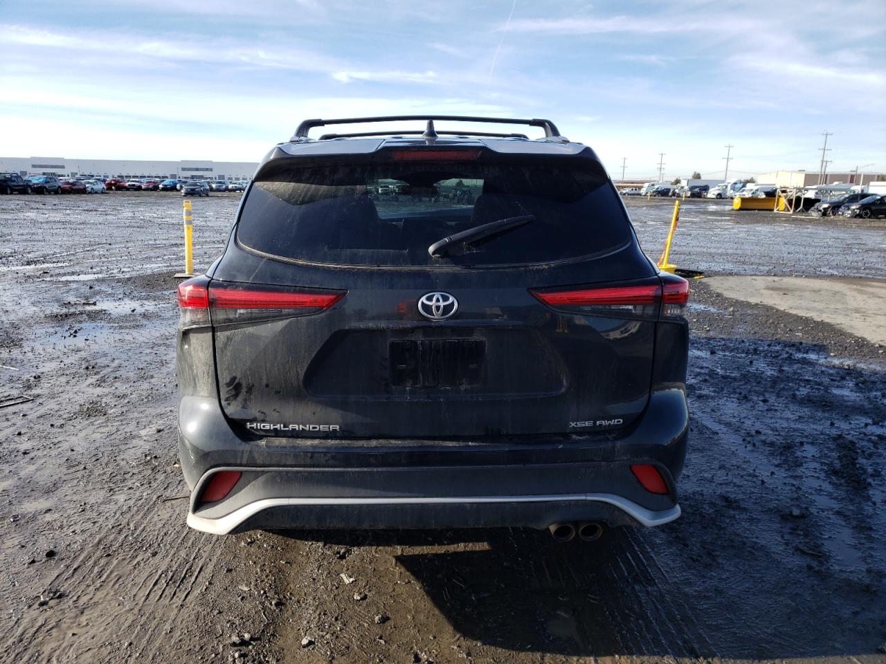 2022 TOYOTA HIGHLANDER XSE VIN:5TDJZRBH1NS250059