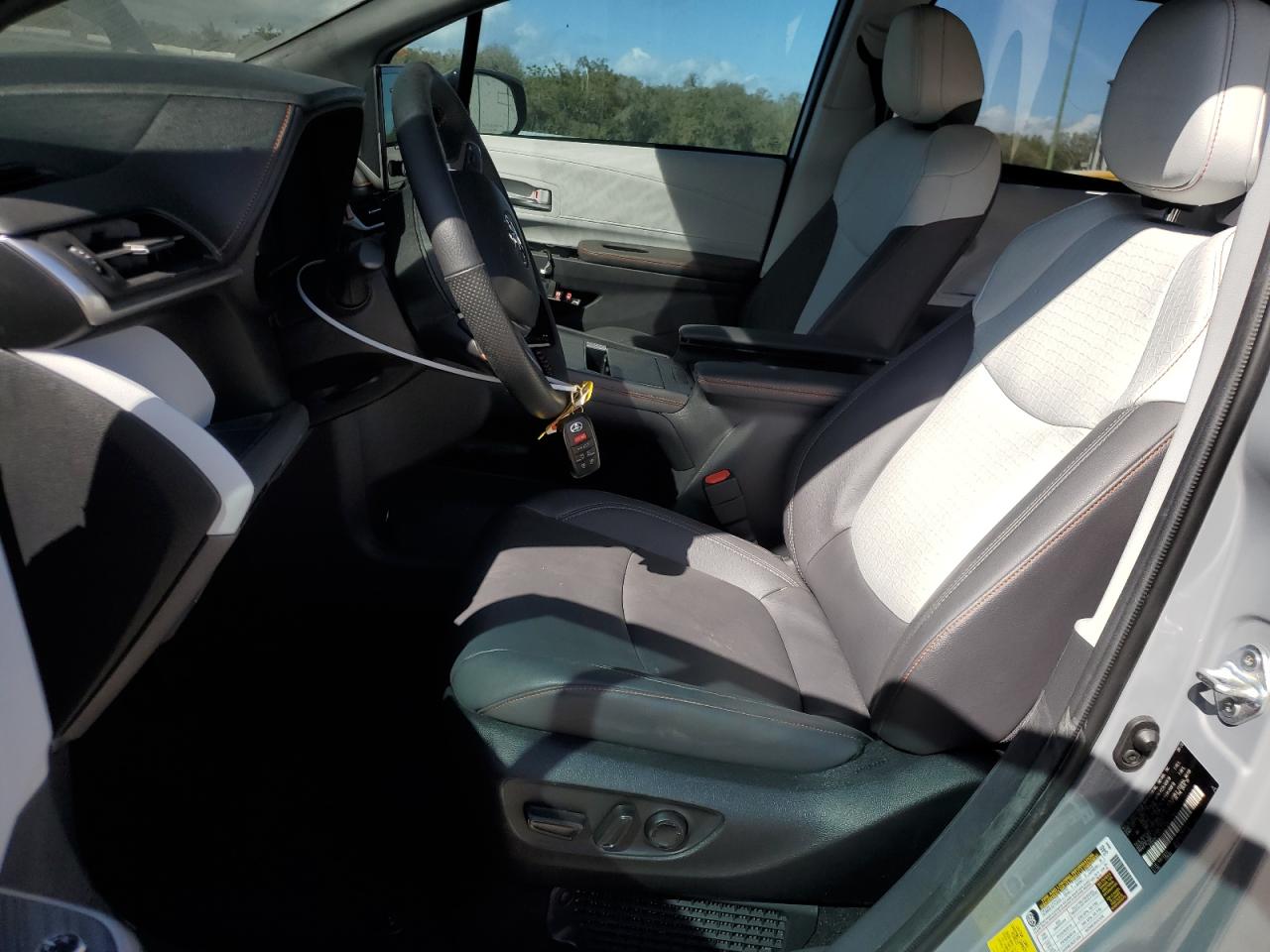 2023 TOYOTA SIENNA XSE VIN:5TDXSKFC0PS107594