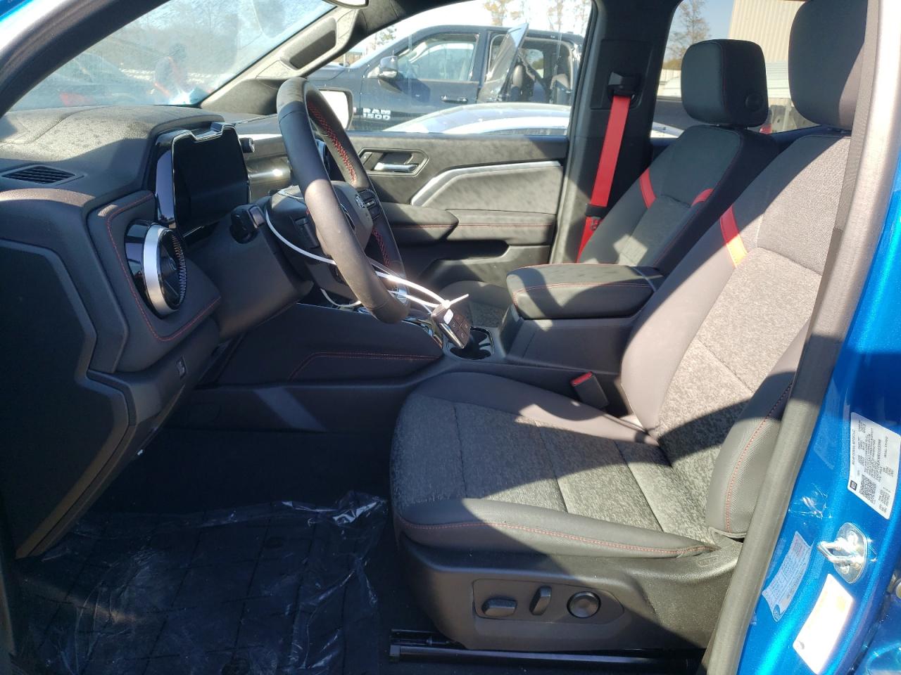 2024 CHEVROLET COLORADO Z71 VIN:1GCPTDEKXR1153399