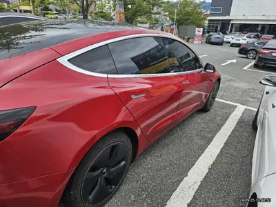 2021 Tesla Model 3 VIN: