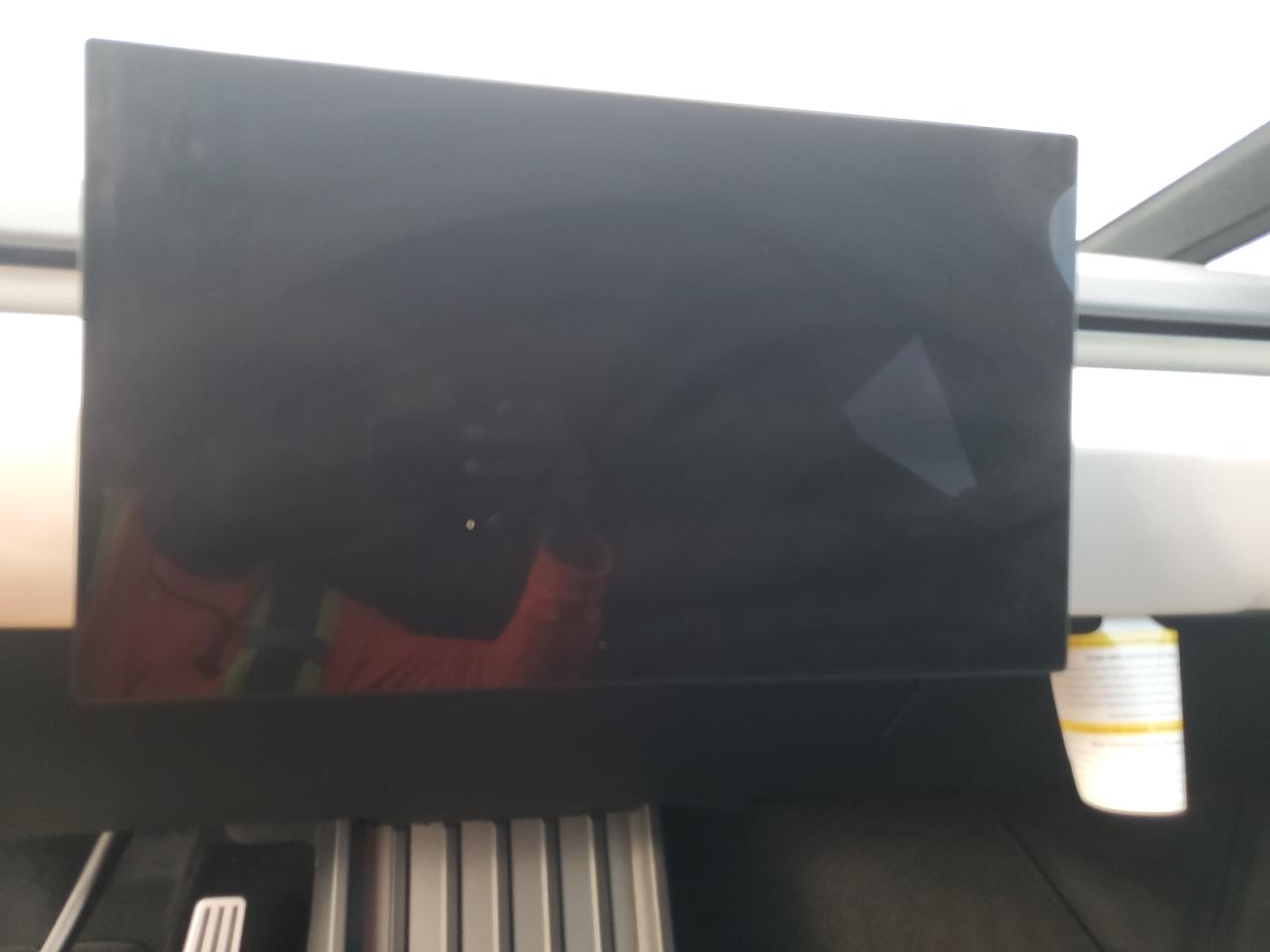 2024 TESLA CYBERTRUCK  VIN:7G2CEHED2RA015326