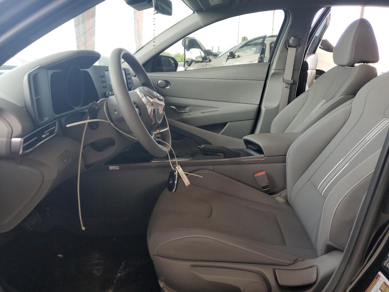2023 HYUNDAI ELANTRA SEL VIN:KMHLM4AGXPU597418