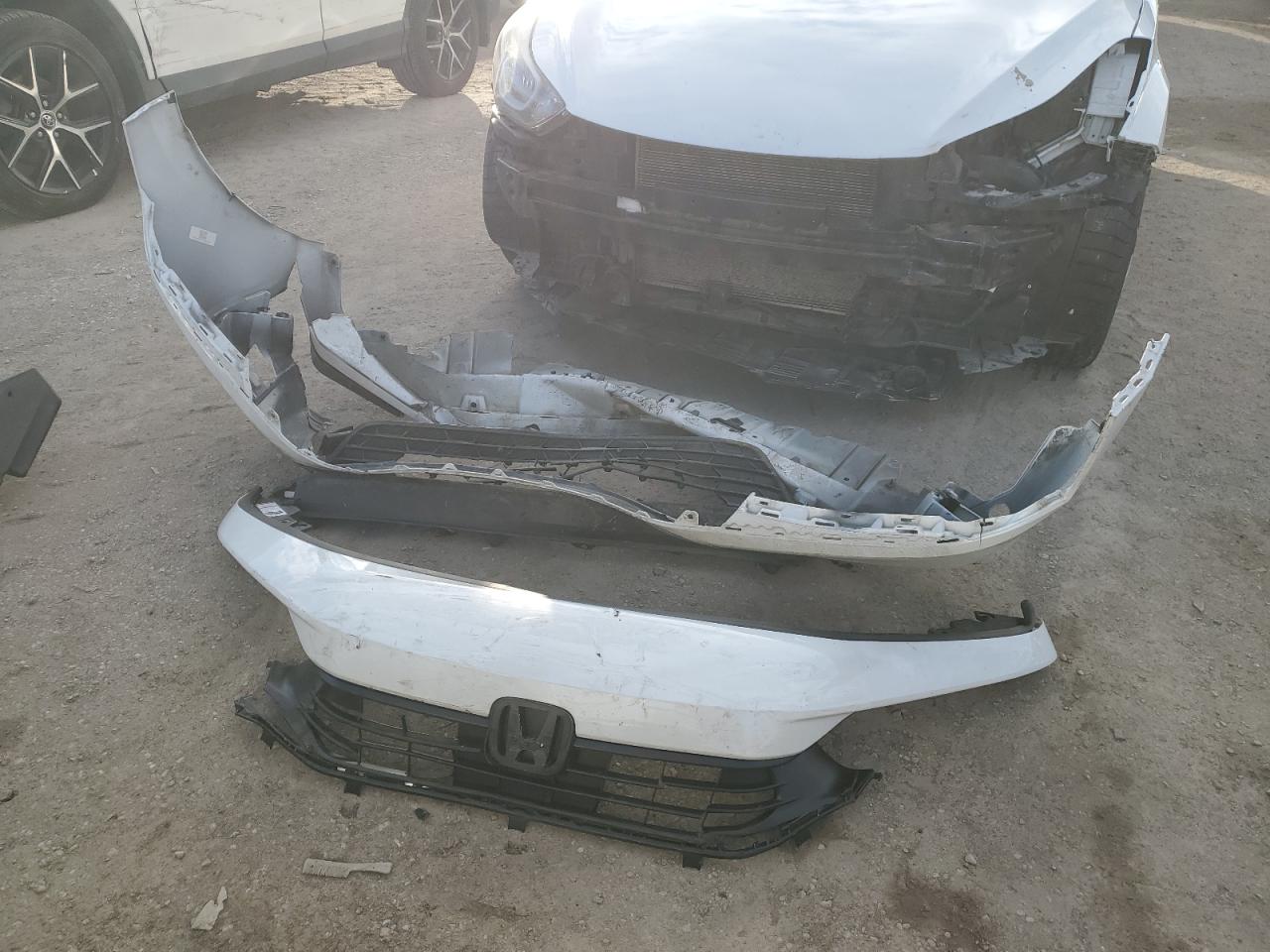 2022 HONDA CIVIC LX VIN:2HGFE2F23NH115311