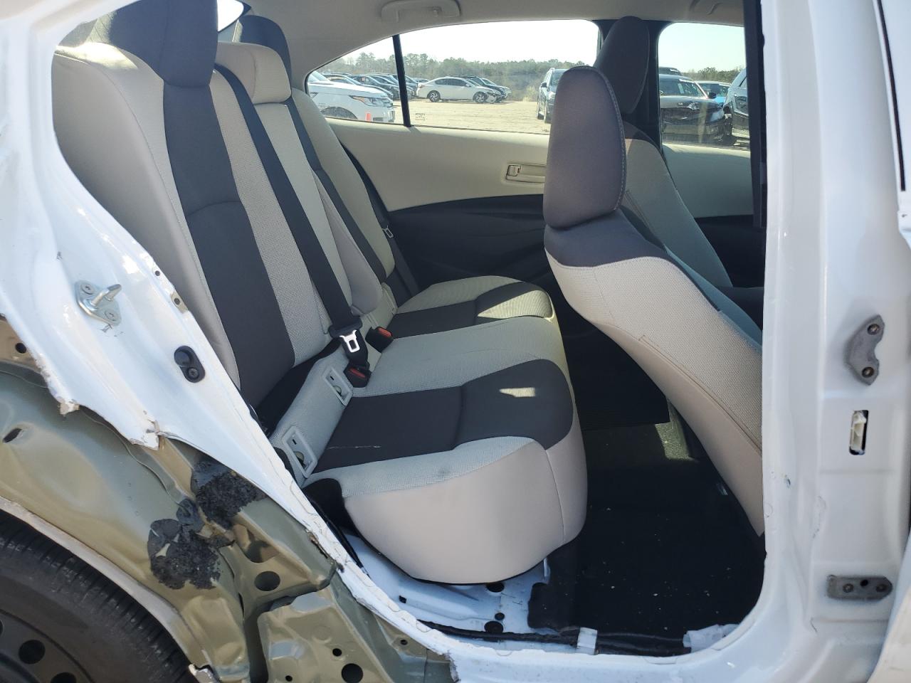 2024 TOYOTA COROLLA LE VIN:5YFB4MDE0RP221143
