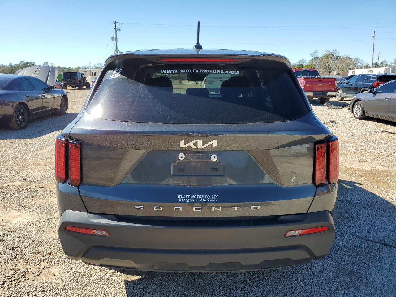 2022 KIA SORENTO LX VIN:5XYRG4LC2NG122019