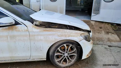 2015 Mercedes-Benz C 220 VIN: