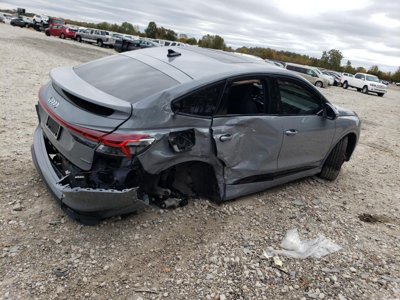 2024 AUDI Q4 E-TRON SPORTBACK PREMIUM VIN:WA122BFZ3RP025381