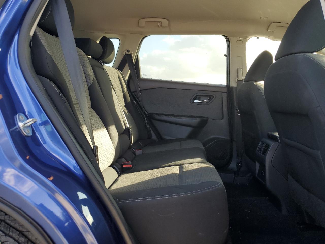 2022 NISSAN ROGUE SV VIN:5N1BT3BA2NC698832