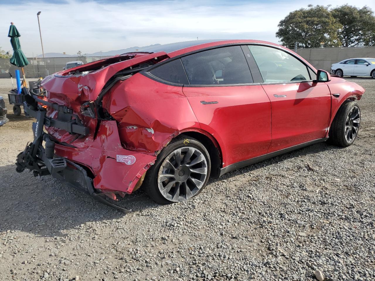 2023 TESLA MODEL Y  VIN:7SAYGAEE5PF960289