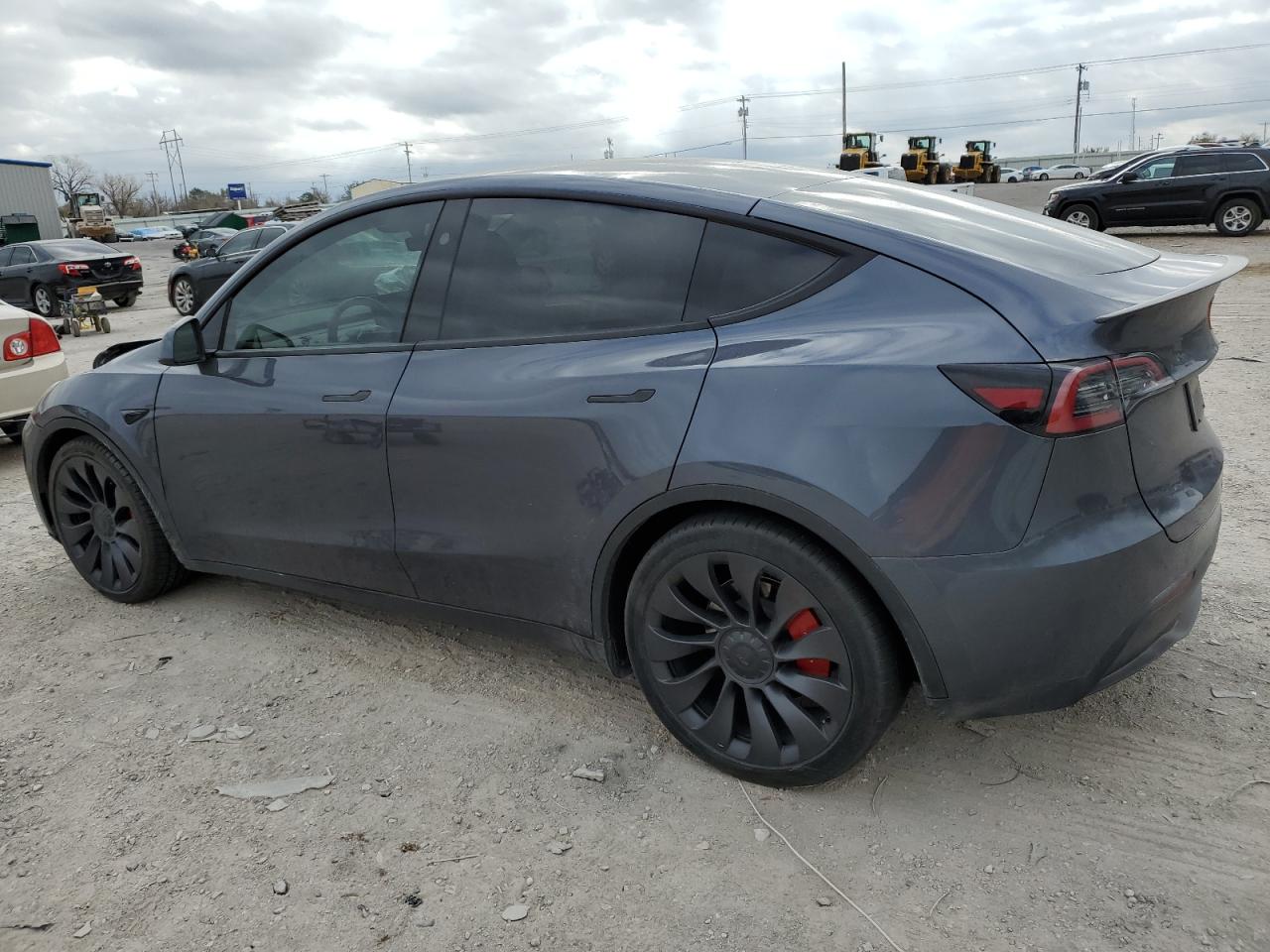 2023 TESLA MODEL Y  VIN:7SAYGDEF9PF844524
