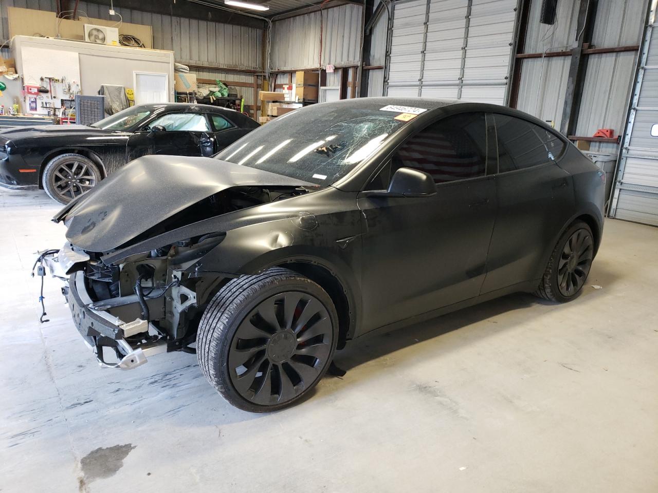 2024 TESLA MODEL Y  VIN:7SAYGDEF4RA283326