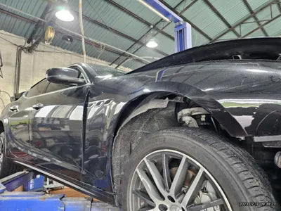2018 Maserati Ghibli VIN:
