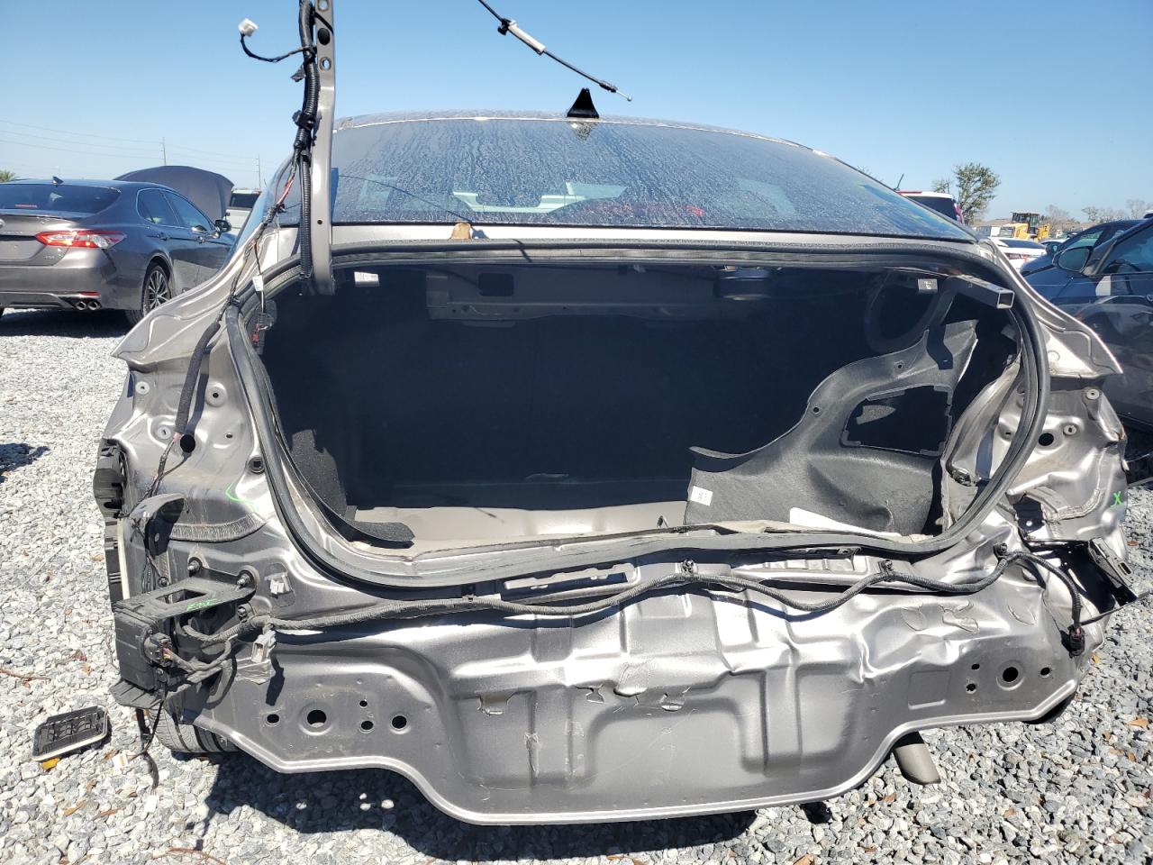 2022 HYUNDAI ELANTRA LIMITED VIN:KMHLP4AG9NU236508