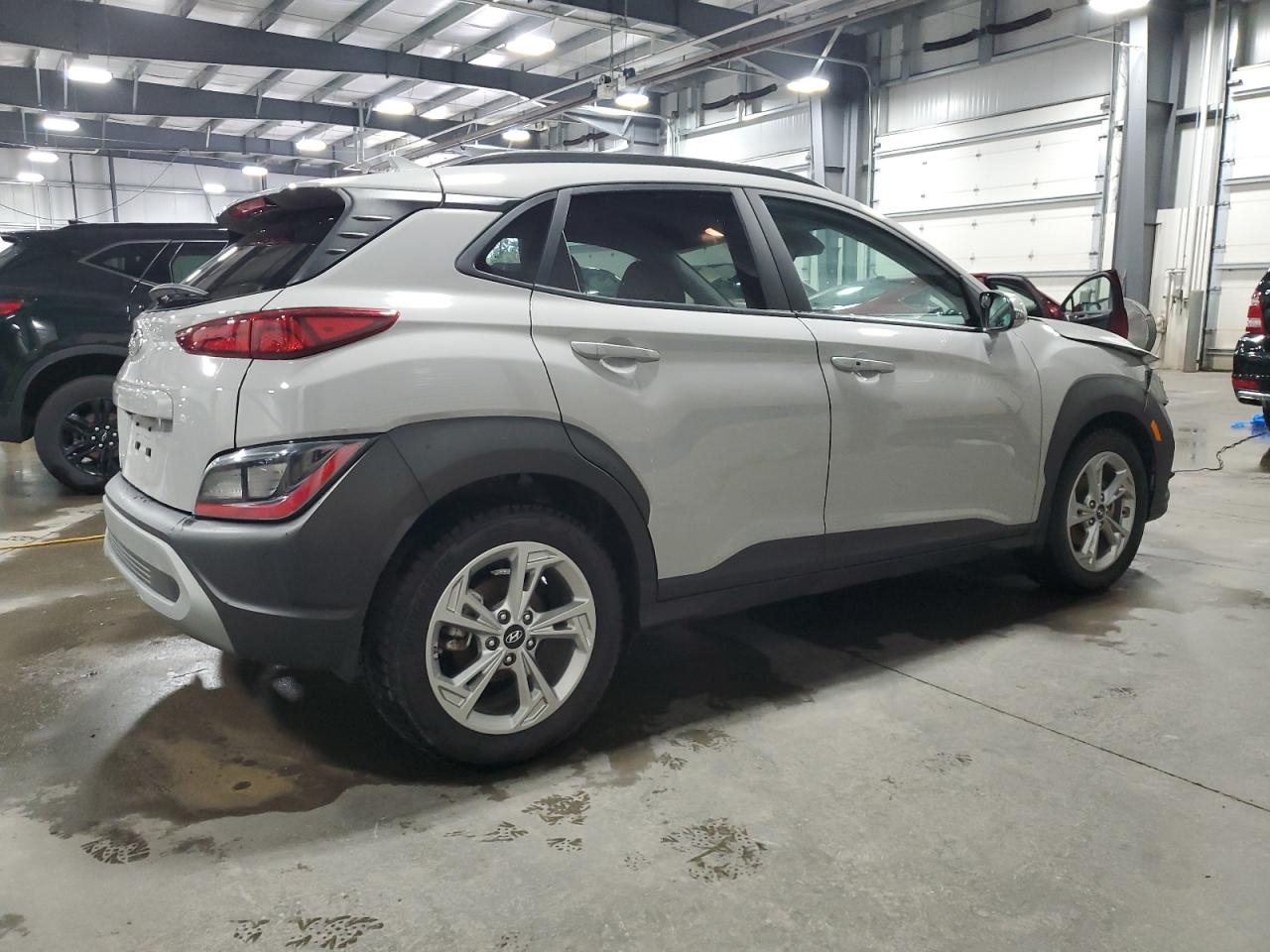 2022 HYUNDAI KONA SEL VIN:KM8K62AB5NU905221