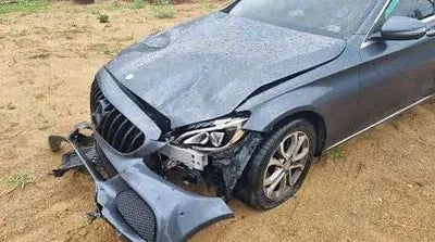 2015 Mercedes-Benz C 220 VIN: