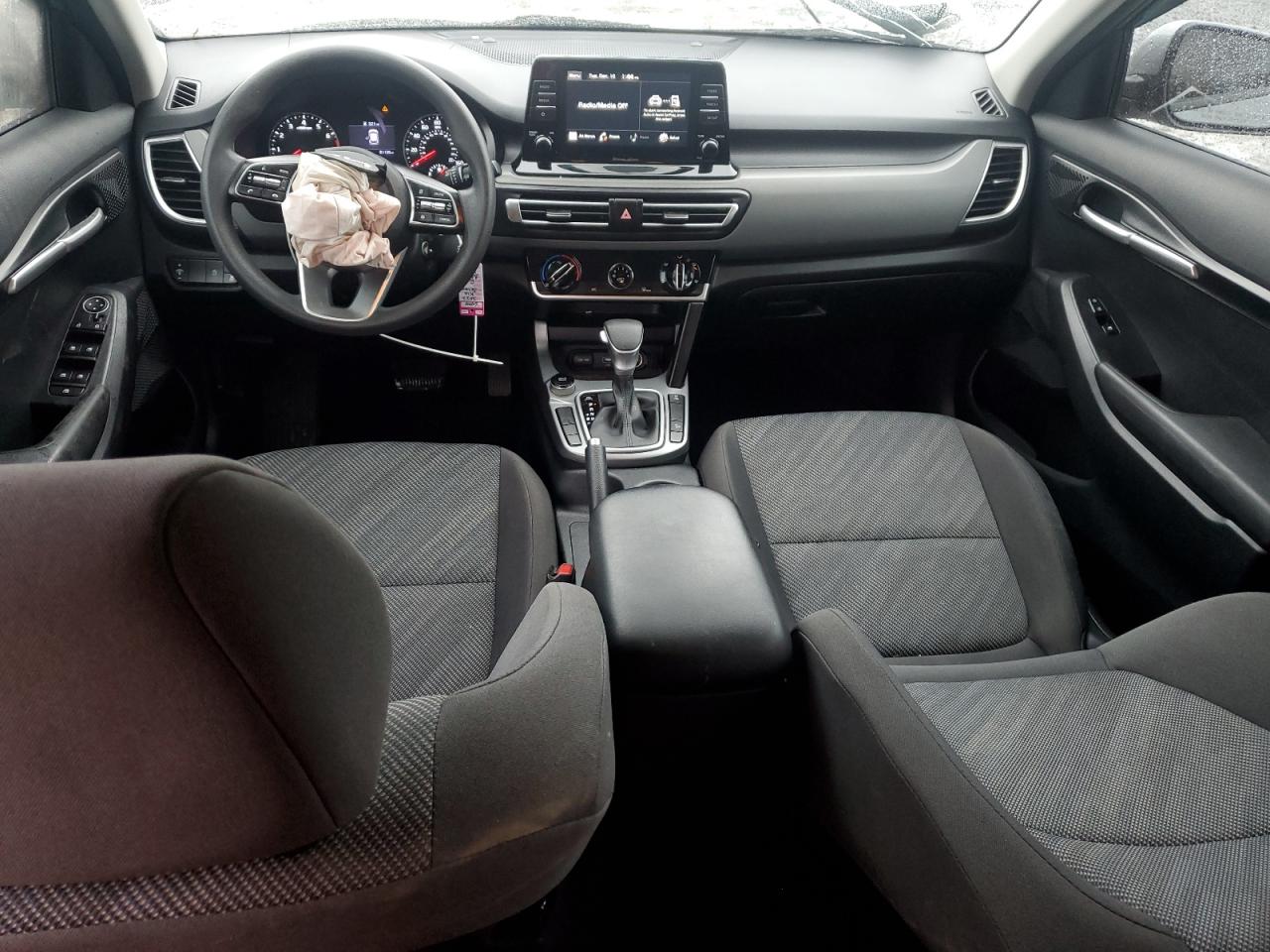 2022 KIA SELTOS LX VIN:KNDEPCAA2N7332692