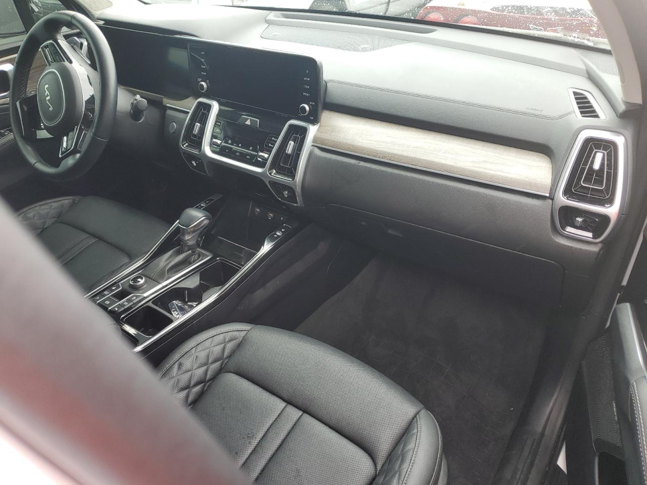 2022 KIA SORENTO SX VIN:5XYRKDLF1NG133893