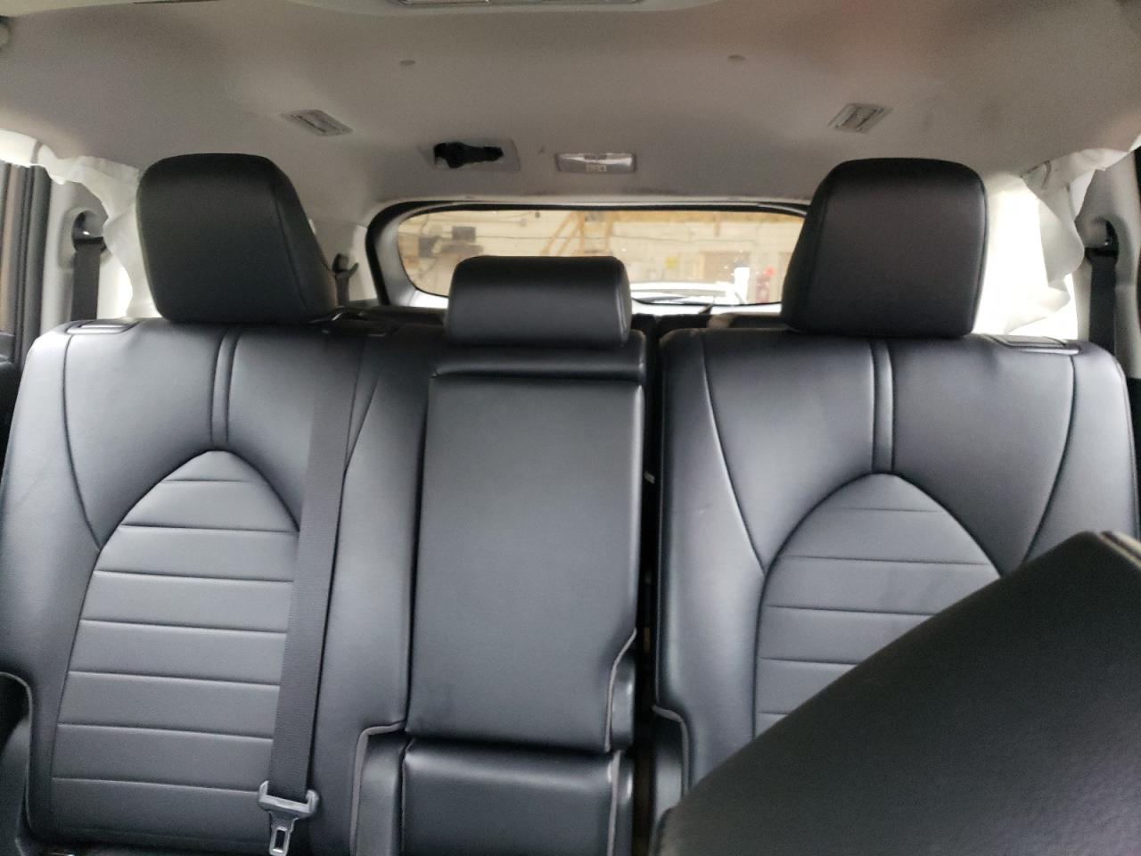 2022 TOYOTA HIGHLANDER XLE VIN:5TDGZRBH7NS180030