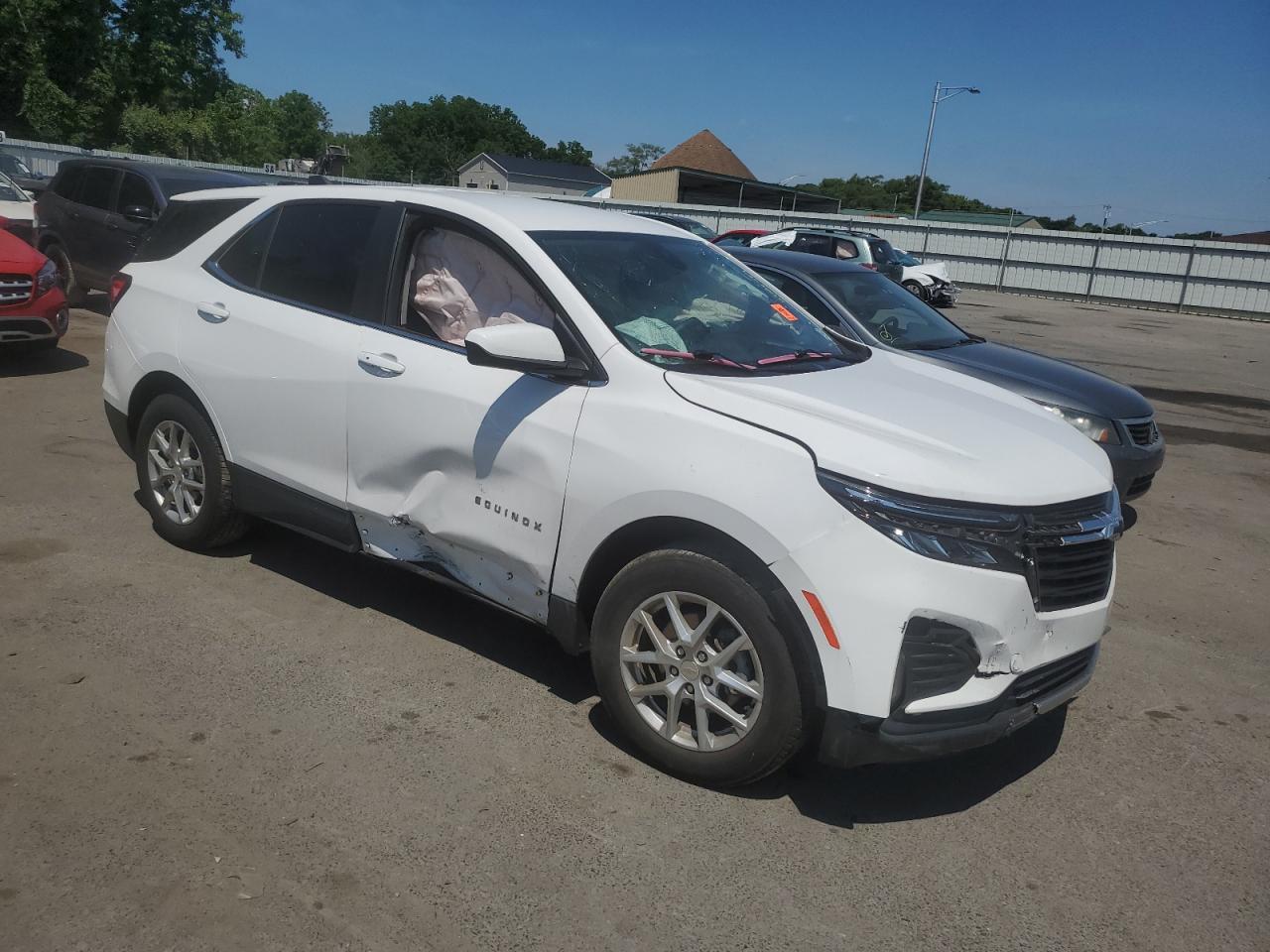 2022 CHEVROLET EQUINOX LT VIN:3GNAXUEV4NL281880