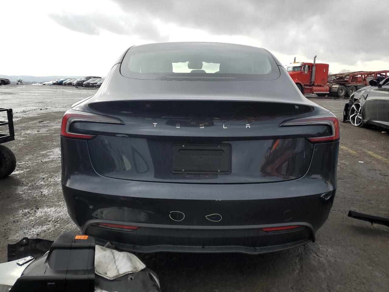 2024 TESLA MODEL 3  VIN:5YJ3E1EA7RF721243