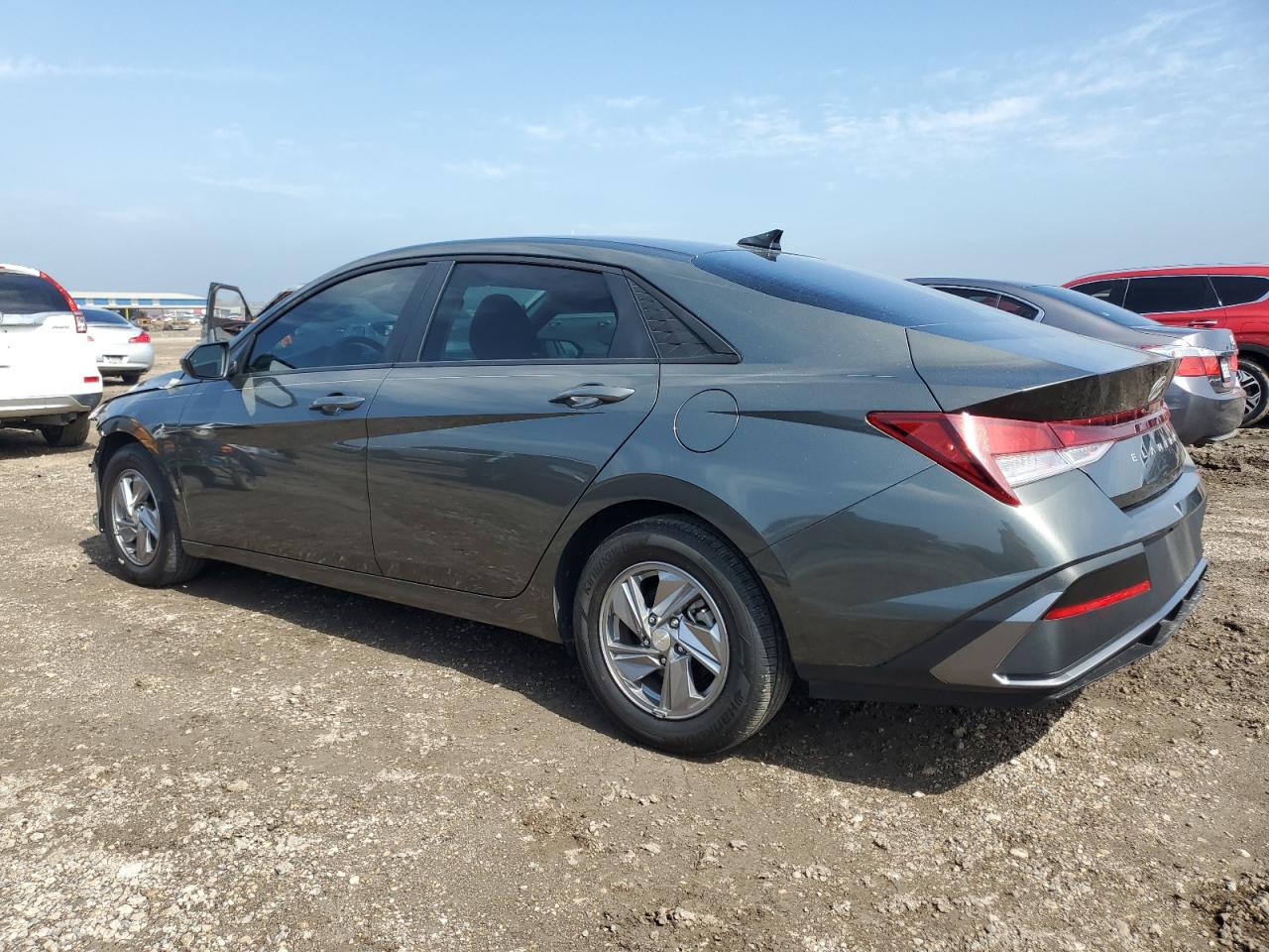 2024 HYUNDAI ELANTRA SE VIN:KMHLL4DGXRU823006
