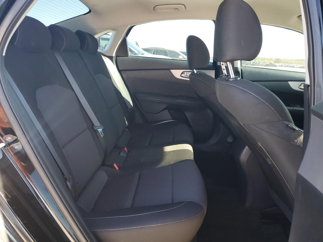 2024 KIA FORTE LX VIN:3KPF24ADXRE774211