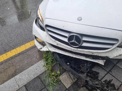 2015 Mercedes-Benz C 200 VIN: