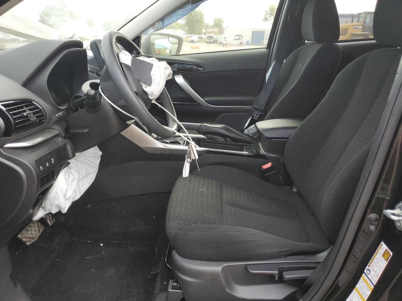 2022 MITSUBISHI ECLIPSE CROSS LE VIN:JA4ATVAA3NZ014617