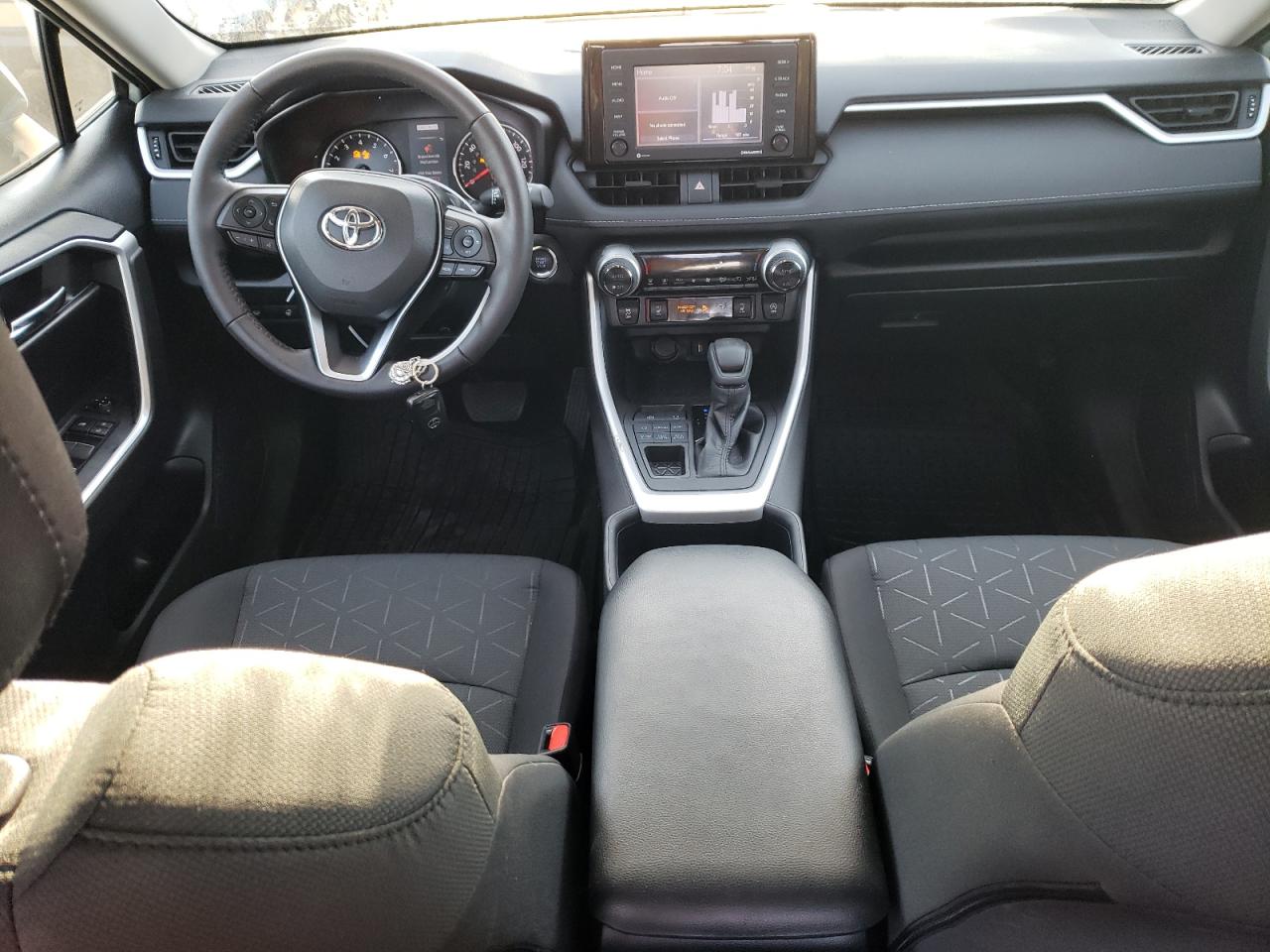 2022 TOYOTA RAV4 XLE VIN:2T3P1RFV9NW304563