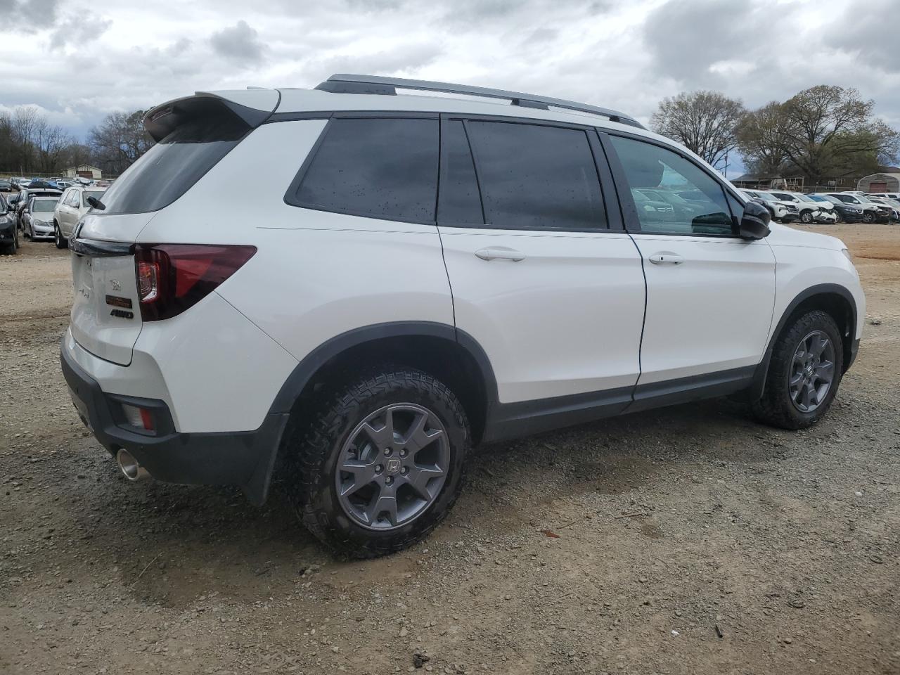 2024 HONDA PASSPORT TRAIL SPORT VIN:5FNYF8H66RB013794