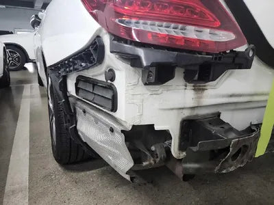 2018 Mercedes-Benz C 350 VIN: