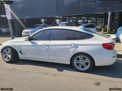 2017 BMW 320 WBA8T5105HG818894 VIN:WBA8T5105HG818894