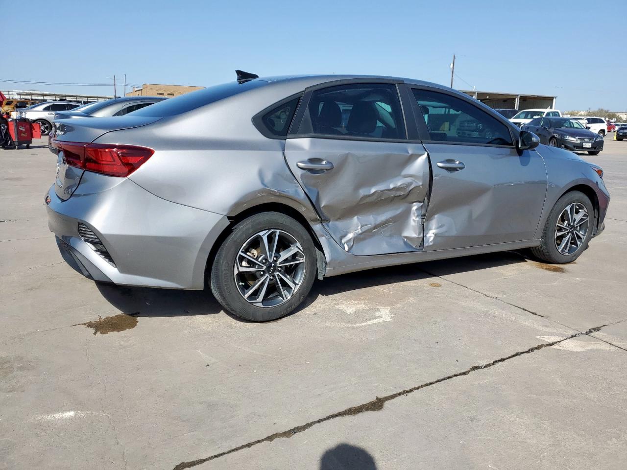 2023 KIA FORTE LX VIN:3KPF24AD5PE621930