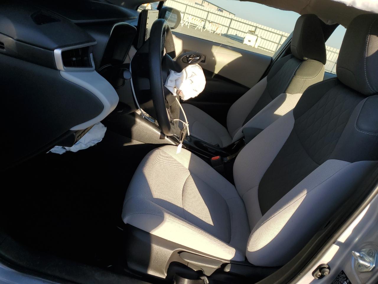 2022 TOYOTA COROLLA LE VIN:JTDEPMAEXNJ221576