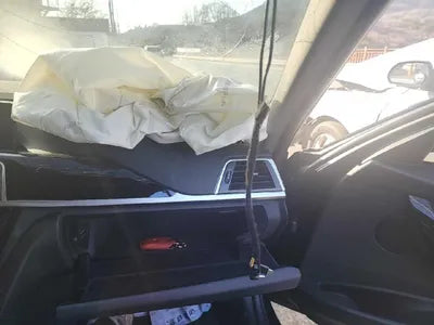 2017 BMW 320 WBA8C5109HK855122 VIN:WBA8C5109HK855122