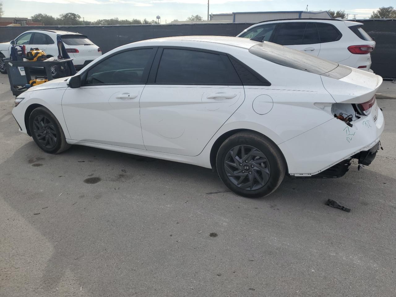 2024 HYUNDAI ELANTRA SEL VIN:KMHLM4DGXRU685903