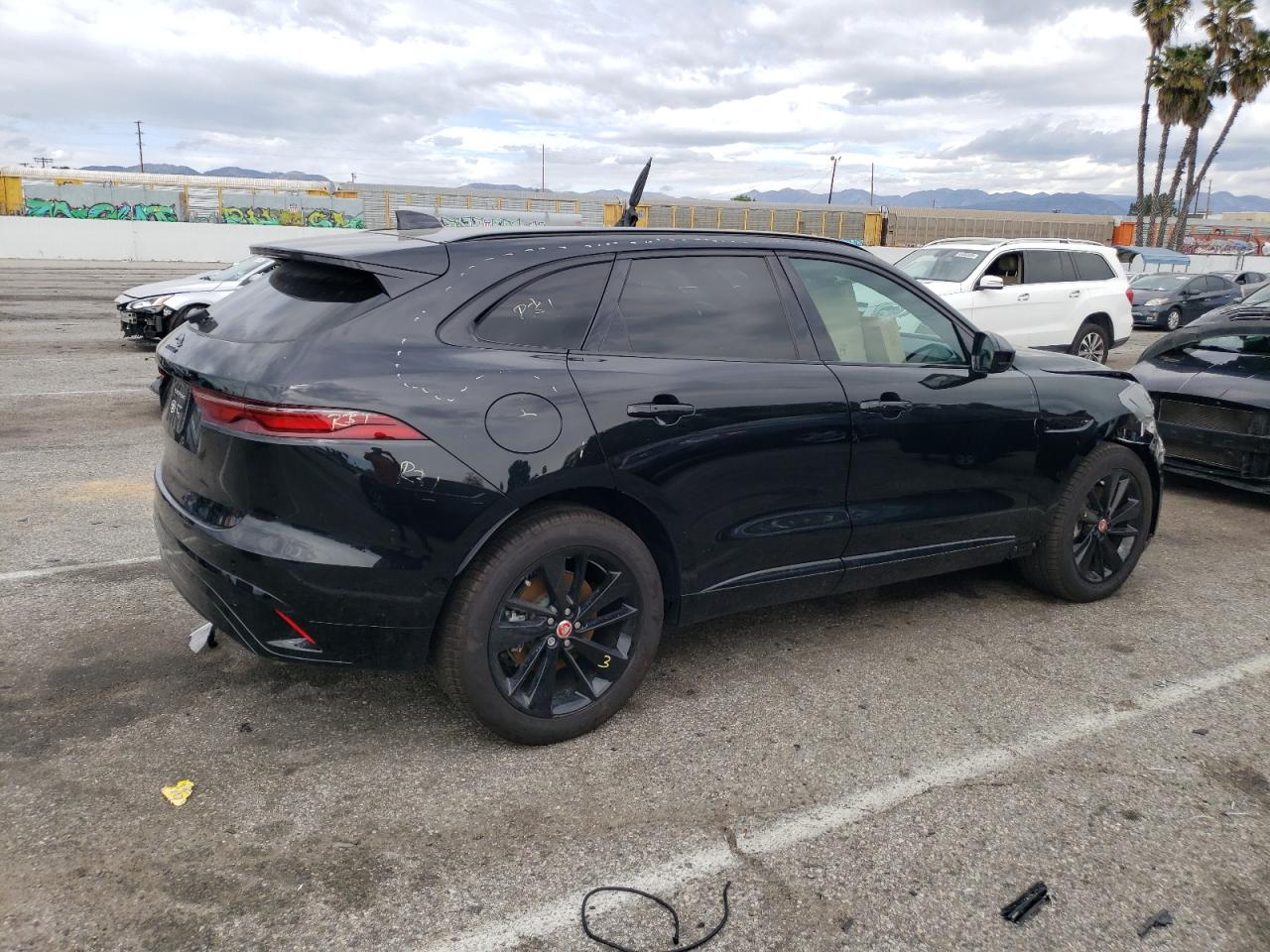 2023 JAGUAR F-PACE S VIN:SADCJ2EX2PA715785