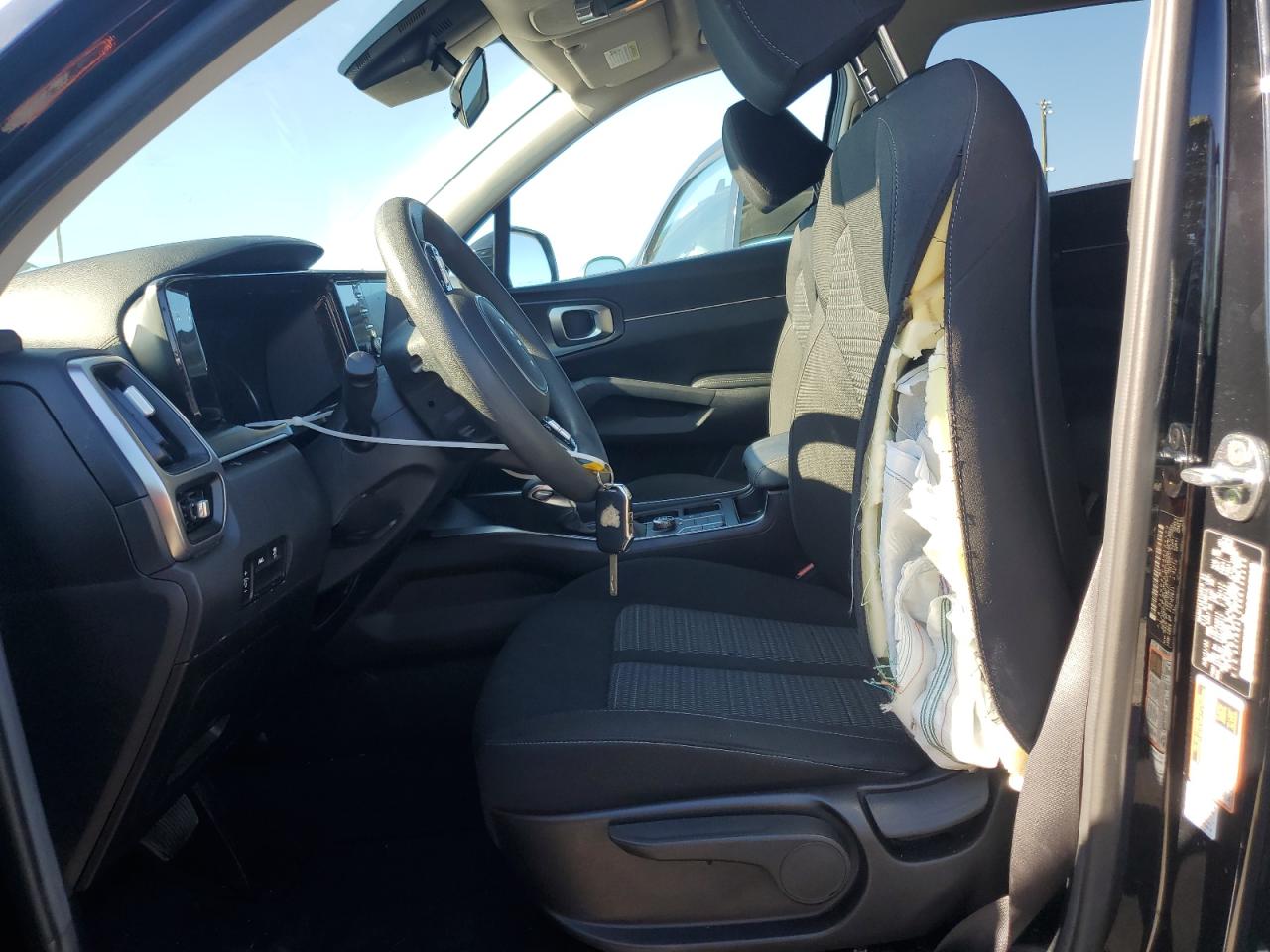 2022 KIA SORENTO LX VIN:5XYRG4LC9NG134250