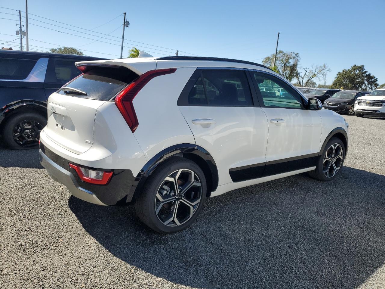 2024 KIA NIRO EX VIN:KNDCR3LE8R5159750