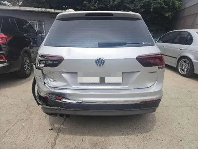 2018 Volkswagen Tiguan VIN: