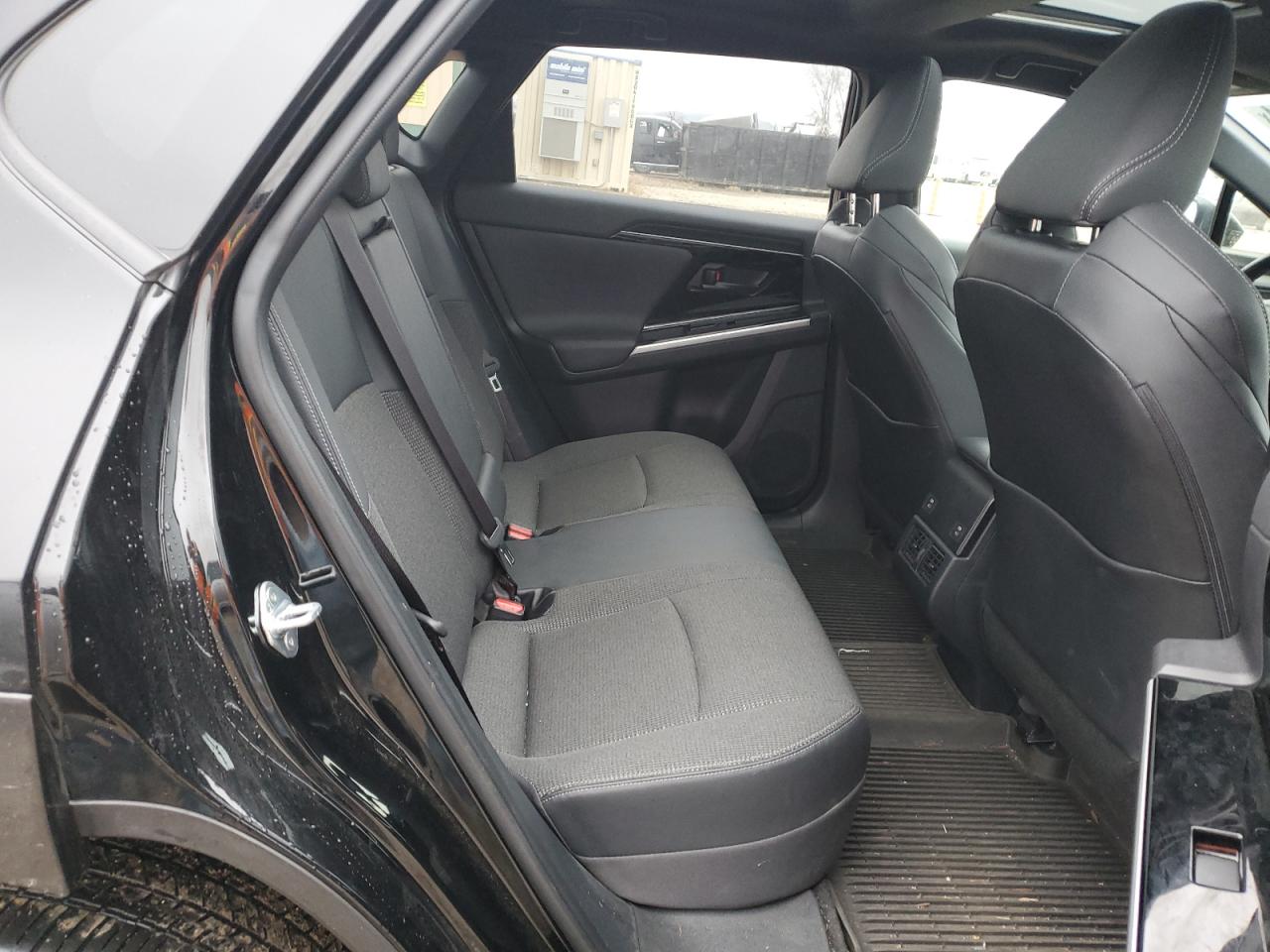 2024 TOYOTA BZ4X XLE VIN:JTMABACA1RA054942