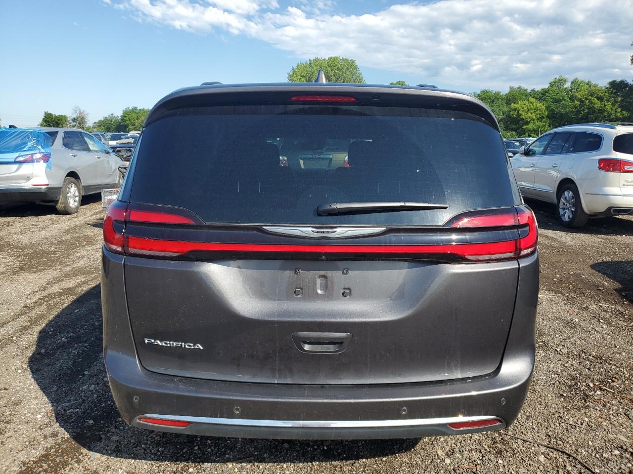 2022 CHRYSLER PACIFICA TOURING VIN:2C4RC1FG7NR101042