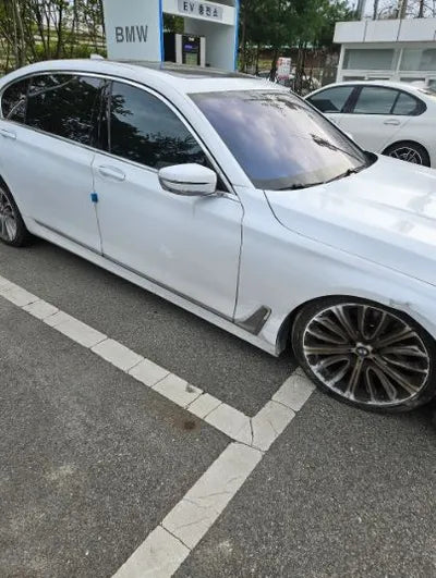2016 BMW 750 VIN: