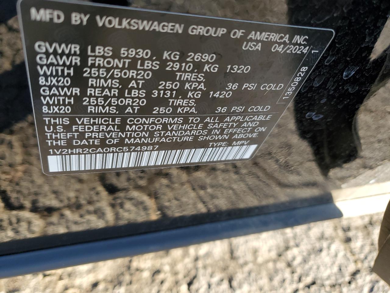 2024 VOLKSWAGEN ATLAS SE VIN:1V2HR2CA0RC574987
