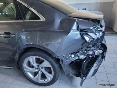2021 Audi A4 VIN: