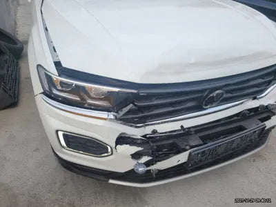 2021 Volkswagen T-Roc WVGZZZA1ZMV028331 VIN:WVGZZZA1ZMV028331