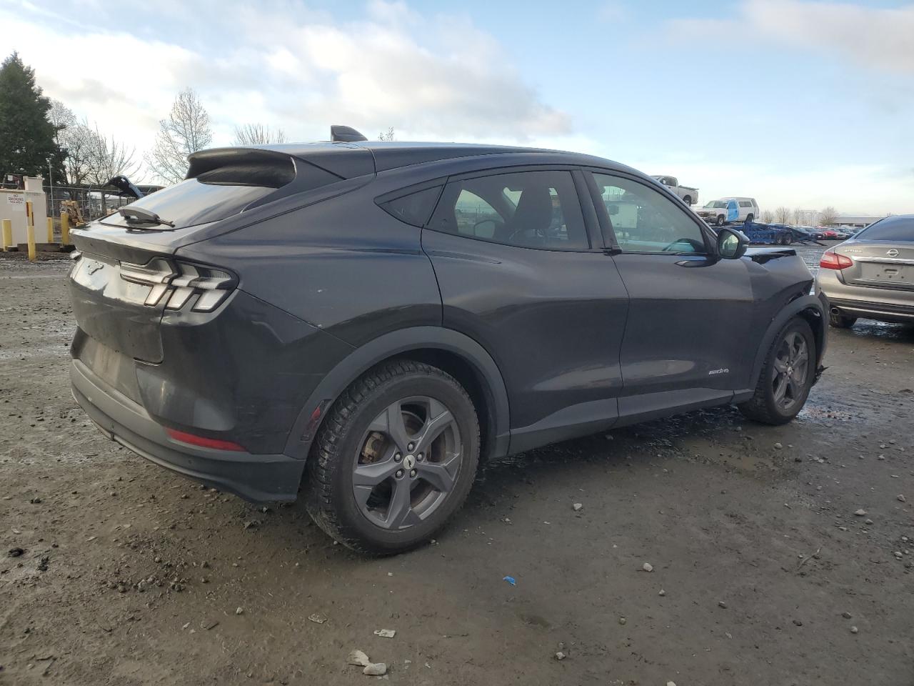 2022 FORD MUSTANG MACH-E SELECT VIN:3FMTK1SS3NMA17225