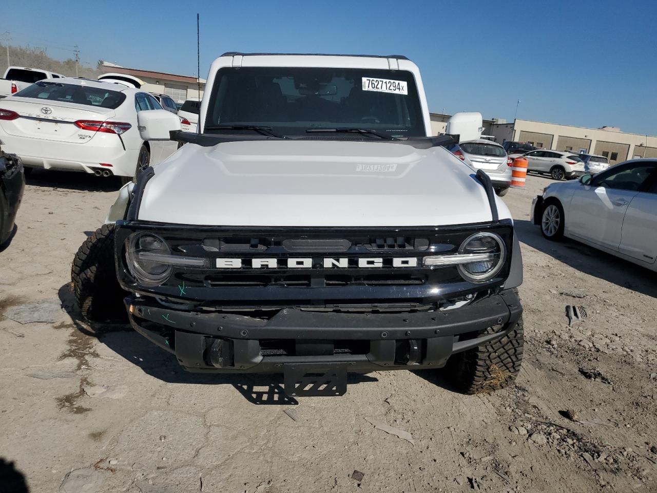 2024 FORD BRONCO OUTER BANKS VIN:1FMEE8BPXRLA41937